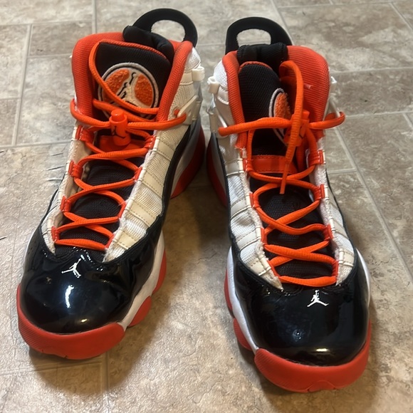 Jordan 6 Rings - Picture 5 of 12